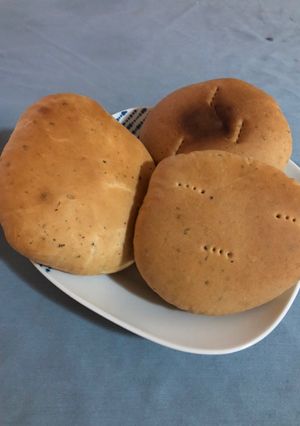 Una foto de Pan con un toque de orégano