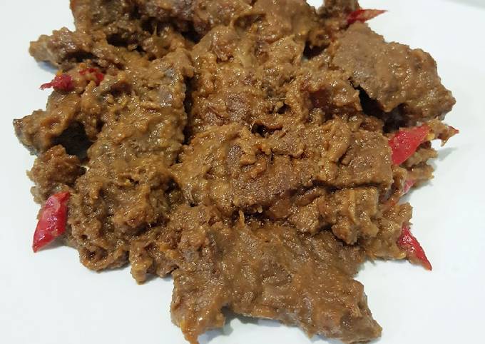 Lapis daging Surabaya