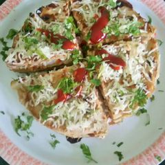 A picture of Roti pizza.