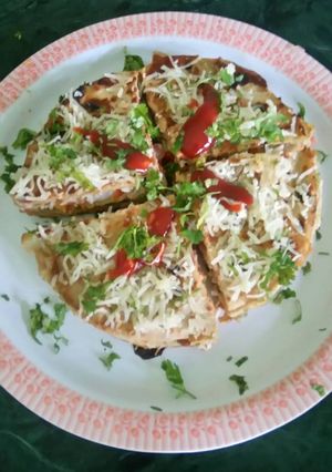 A picture of Roti pizza.