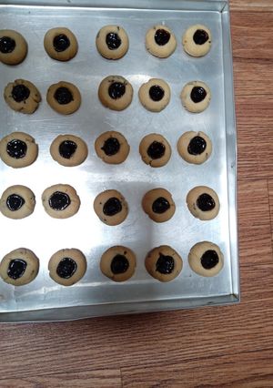 Foto resep 11. Thumbprint cookies (takaran sendok)