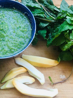 A picture of Raw Mango Chutney.