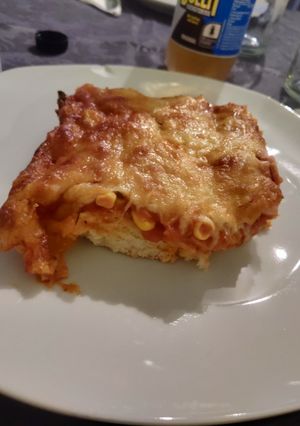 Házi pizza recept fotója