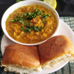 A picture of Pav bhaji.