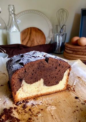 A picture of Chocolate & Vanilla “Spanish plum-cake”!!.