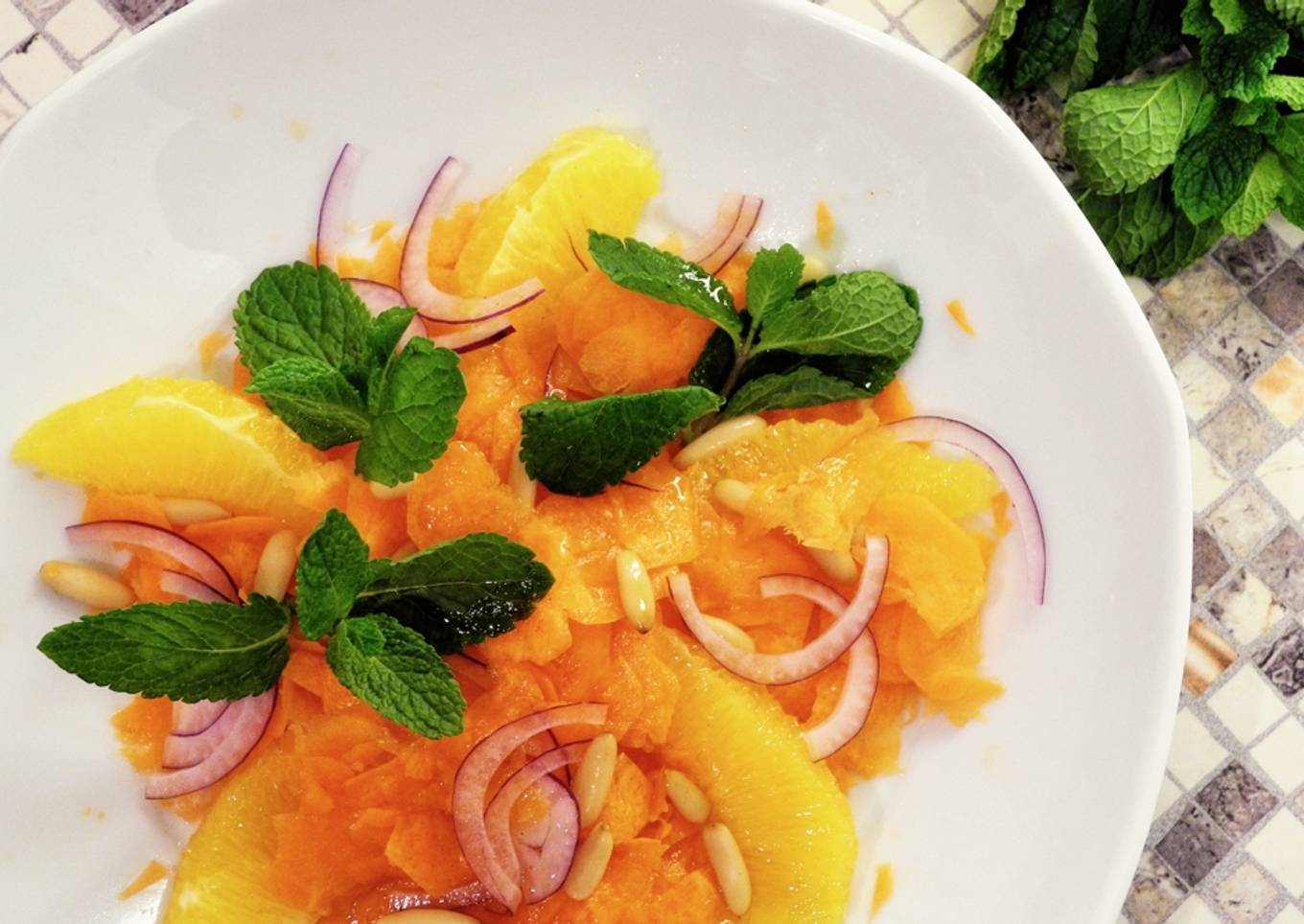 Oriental carrot salad