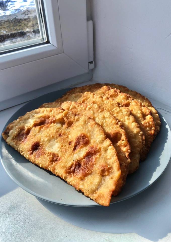 Чебуреки