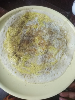 முட்டை தோசை (Muttai dosai recipe in tamil) செய்முறை முக்கிய புகைப்படம்