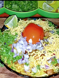 அவுல் சுண்டல் சாட் (tarri poha) செய்முறை முக்கிய புகைப்படம்