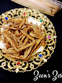 A picture of Banana Stem Finger Chips.