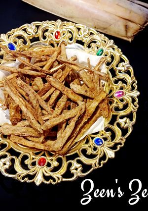 A picture of Banana Stem Finger Chips.