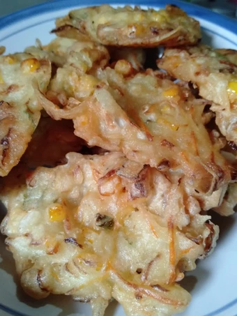 Langkah Mudah untuk Membuat Resep Bakwan sayur kriuk yang Lezat Anti Ribet, Menggugah Selera