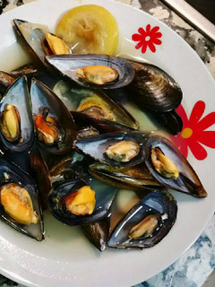 Una foto de Mejillones con limón (receta muy fácil)