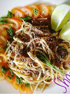 Una foto de Chop suey de carne