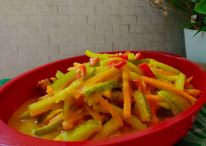 Sayur Acar Kuning