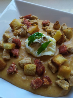 Una foto de Crema de patatas sabrosa