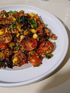 Una foto de Ensalada de Quinoa