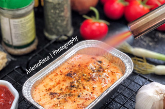 Bagaimana Membuat Salmon Kani Mentai Rice Anti Gagal
