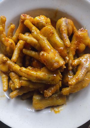 Hình của món Chân gà xào sả ớt.
