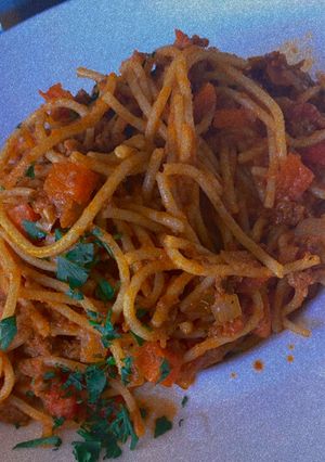 A picture of T-ribez Spaghetti bolognese.
