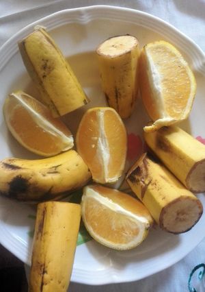 A picture of Fruit platter.