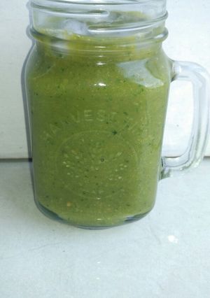 Foto resep Jus Buah Sayur (Mangga, Terong Belanda & Sawi Ijo)