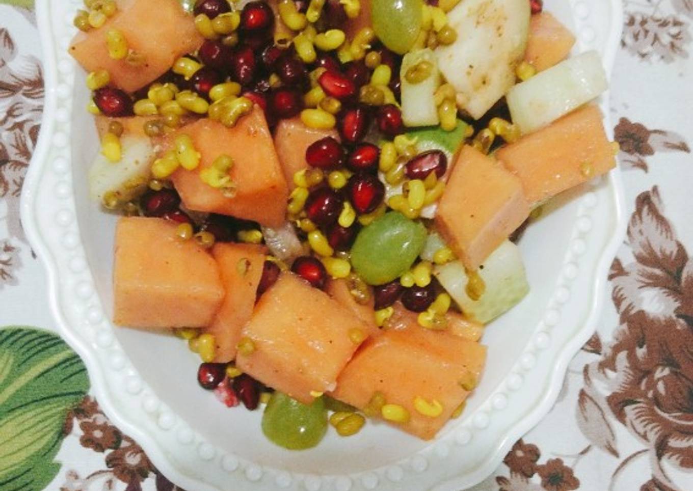 Fruit chaat