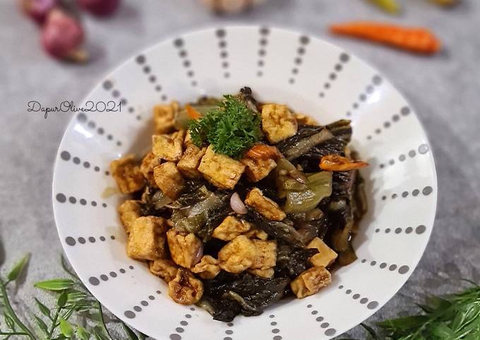 Langkah Mudah untuk Menyiapkan Tumis Sayur Asin dan Tahu, Enak