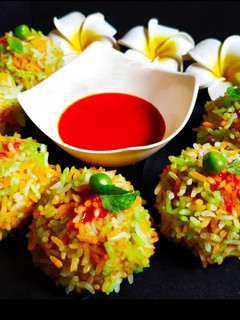 A picture of Khichdi Flower Dumpling.
