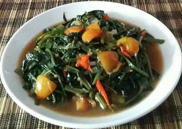 Gambar Biji Tomat Resep Tumis kangkung saos tiram oleh Fatimah Djarkasih 