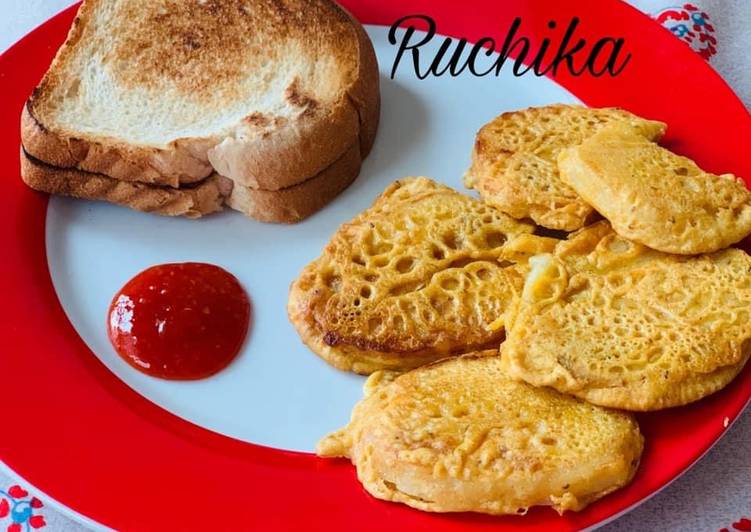 Steps to Make Homemade Boiled Aloo tawa pakore