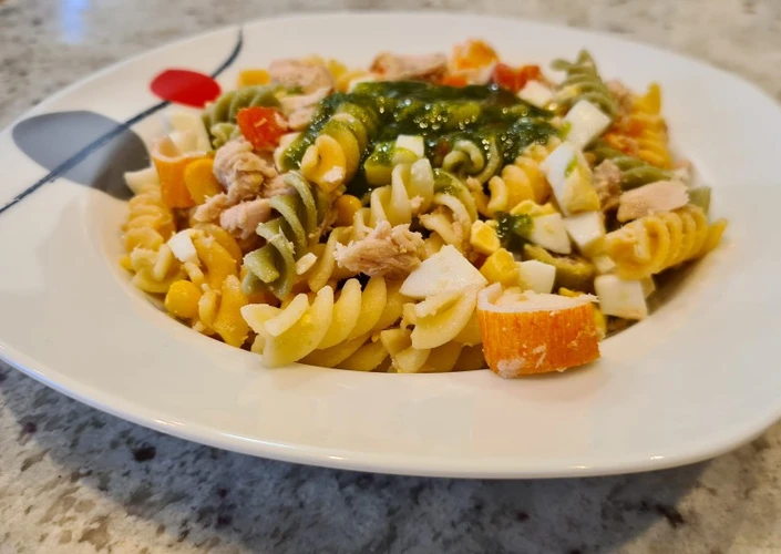 Receta Espirales con atún al pesto de almendras