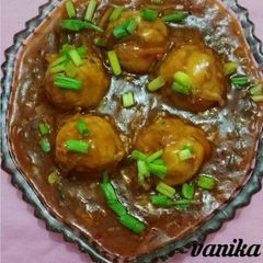 A picture of Idli Manchurian.