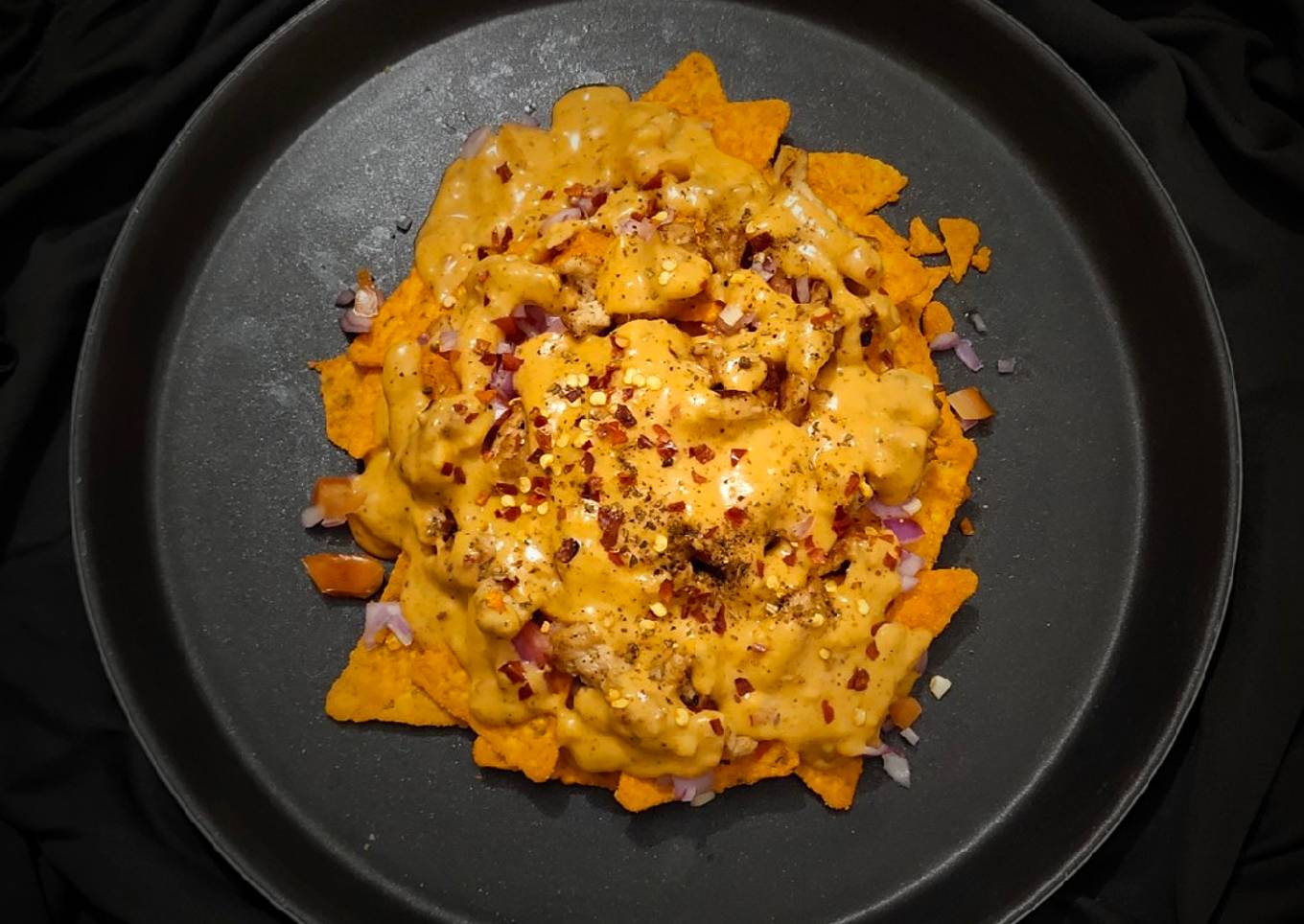 Cheesy Chicken Nachos