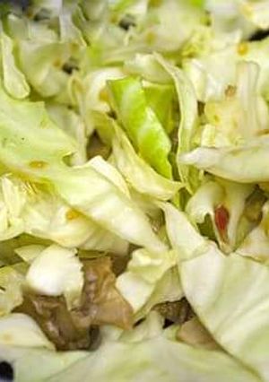 Hình của món Mì Xào Bắp Cải.
