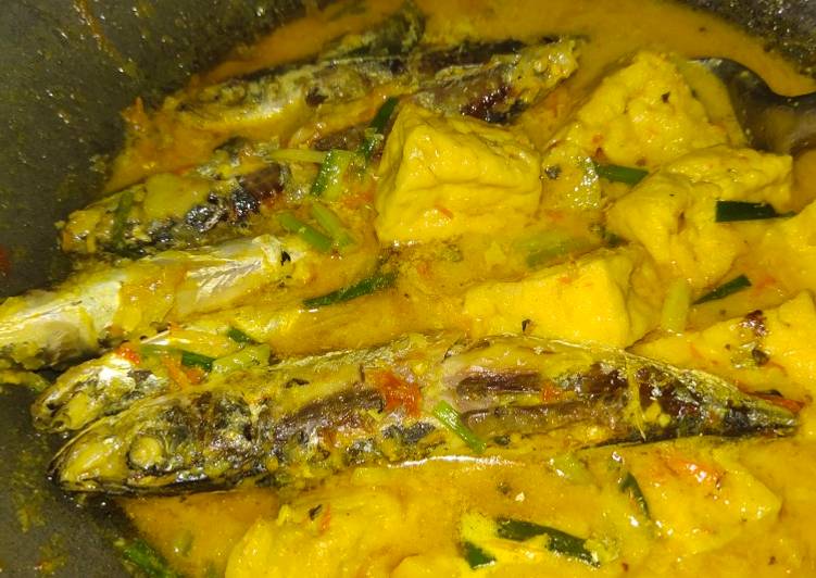 Pindang tahu masak santan pedas