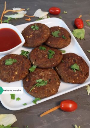A picture of Beef Shami kababs.
