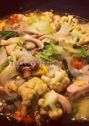 Foto resep Kwetiaw ayam siram