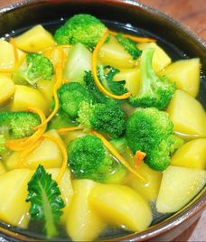 canh khoai nấu nấm