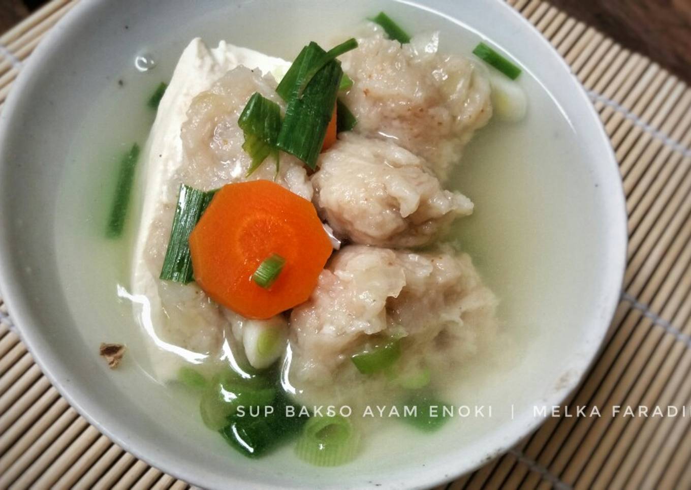 Sup Bakso Ayam Enoki