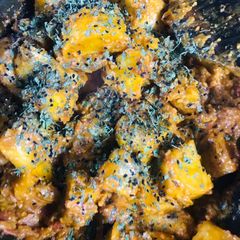 A picture of Punjabi Dum aloo with fenugreek leaves.