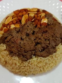 صورة لوصفة ارز بالكبده والمكسرات