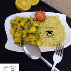 A picture of Potato soup with orange zest rice.