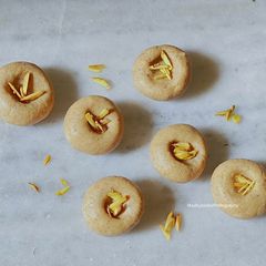 A picture of Instant Thandai Peda.