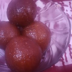A picture of Mawa gulab jamun.