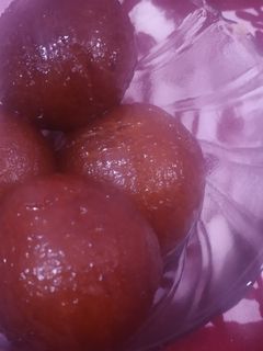 A picture of Mawa gulab jamun.