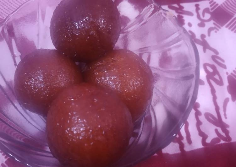 Steps to Make Perfect Mawa gulab jamun