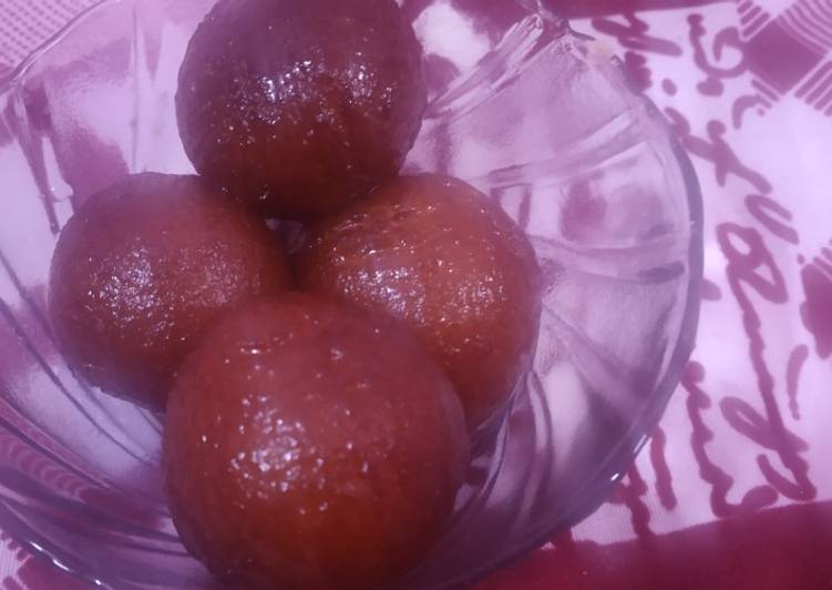 Step-by-Step Guide to Make Super Quick Homemade Mawa gulab jamun