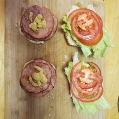 A picture of Tasty BLT.