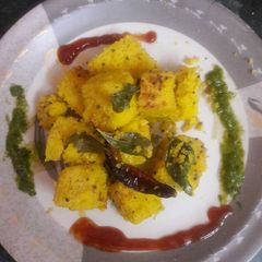 A picture of Instant khaman dhokla.